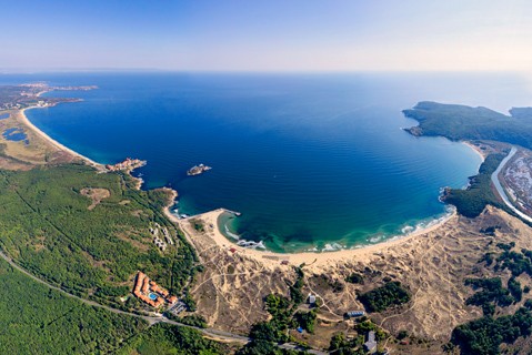 Плажът на Аркутино